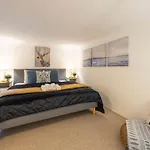 Deluxe & Cozy Dream Home In The Heart Of Budapest